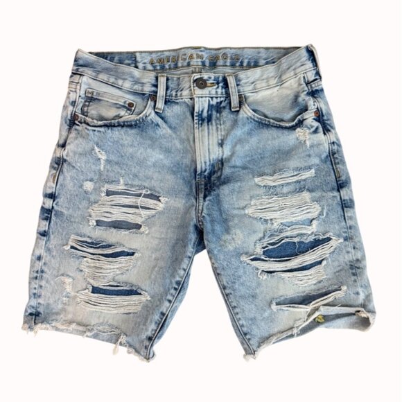 American Eagle Ripped Jeans Shorts Mens Size 31 Light Wash Edgy Distressed Denim - Picture 1 of 12